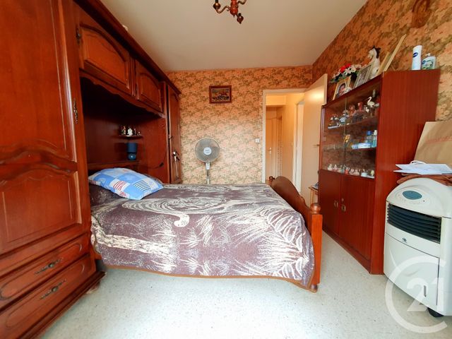 Appartement F3 à vendre - 3 pièces - 70.0 m2 - ST LAURENT DU VAR - 06 - PROVENCE-ALPES-COTE-D-AZUR - Century 21 Rivièra Transactions Appartement F3 à vendre - 3 pièces - 70.0 m2 - ST LAURENT DU VAR - 06 - PROVENCE-ALPES-COTE-D-AZUR - Century 21 Rivièra Transactions