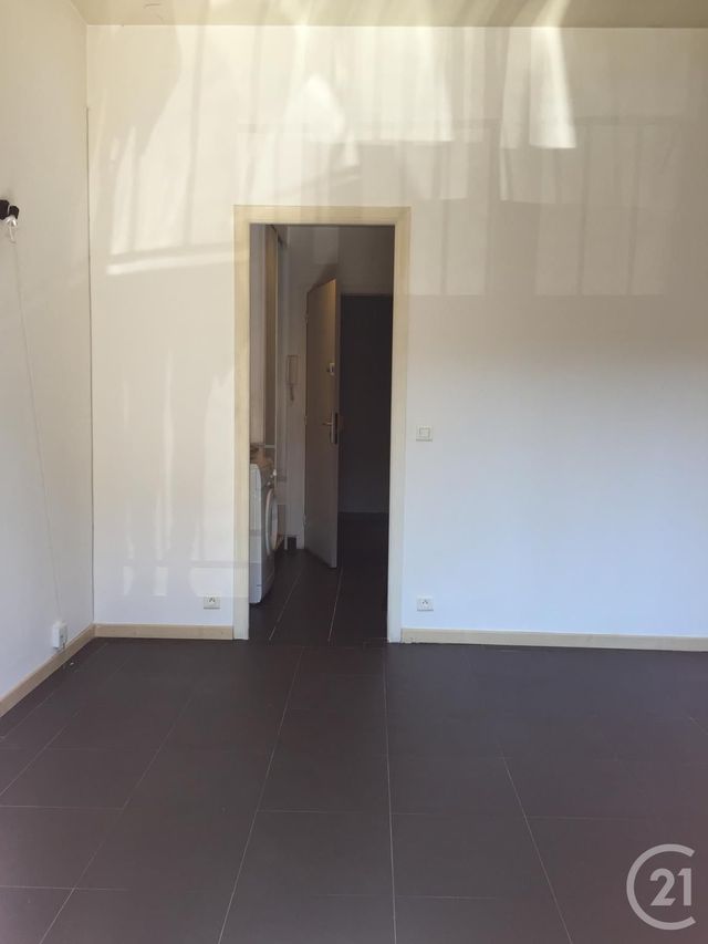Appartement F1 à louer - 1 pièce - 22.08 m2 - VILLENEUVE LOUBET - 06 - PROVENCE-ALPES-COTE-D-AZUR - Century 21 Rivièra Transactions Appartement F1 à louer - 1 pièce - 22.08 m2 - VILLENEUVE LOUBET - 06 - PROVENCE-ALPES-COTE-D-AZUR - Century 21 Rivièra Transactions