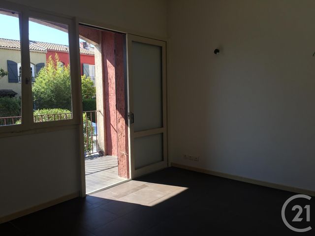 Appartement F1 à louer - 1 pièce - 22.08 m2 - VILLENEUVE LOUBET - 06 - PROVENCE-ALPES-COTE-D-AZUR - Century 21 Rivièra Transactions Appartement F1 à louer - 1 pièce - 22.08 m2 - VILLENEUVE LOUBET - 06 - PROVENCE-ALPES-COTE-D-AZUR - Century 21 Rivièra Transactions