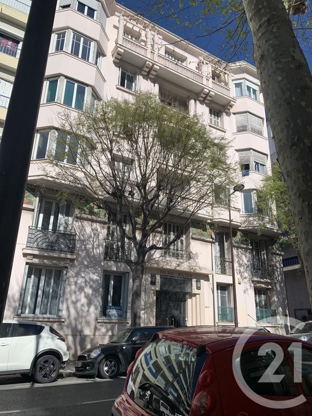 Appartement F2 à louer - 2 pièces - 36.47 m2 - JUAN LES PINS - 06 - PROVENCE-ALPES-COTE-D-AZUR - Century 21 Rivièra Transactions Appartement F2 à louer - 2 pièces - 36.47 m2 - JUAN LES PINS - 06 - PROVENCE-ALPES-COTE-D-AZUR - Century 21 Rivièra Transactions