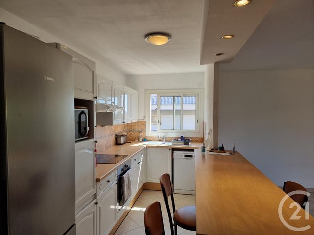 Appartement F5 à vendre - 5 pièces - 88.0 m2 - ST LAURENT DU VAR - 06 - PROVENCE-ALPES-COTE-D-AZUR - Century 21 Rivièra Transactions Appartement F5 à vendre - 5 pièces - 88.0 m2 - ST LAURENT DU VAR - 06 - PROVENCE-ALPES-COTE-D-AZUR - Century 21 Rivièra Transactions