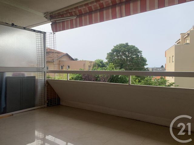 Afficher la photo en grand Appartement F2 à louer - 2 pièces - 40.03 m2 - CAGNES SUR MER - 06 - PROVENCE-ALPES-COTE-D-AZUR - Century 21 Rivièra Transactions