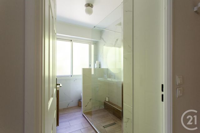 Afficher la photo en grand appartement à vendre - 4 pièces - 108.0 m2 - NICE - 06 - PROVENCE-ALPES-COTE-D-AZUR - Century 21 Rivièra Transactions