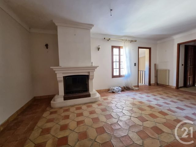 Afficher la photo en grand maison à vendre - 9 pièces - 350.0 m2 - ST LAURENT DU VAR - 06 - PROVENCE-ALPES-COTE-D-AZUR - Century 21 Rivièra Transactions