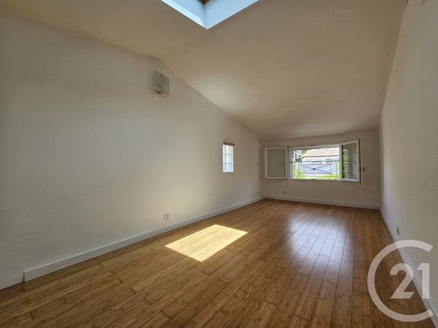 maison à vendre - 5 pièces - 94.54 m2 - VILLENEUVE LOUBET - 06 - PROVENCE-ALPES-COTE-D-AZUR - Century 21 Rivièra Transactions