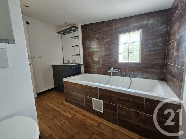 maison à vendre - 5 pièces - 94.54 m2 - VILLENEUVE LOUBET - 06 - PROVENCE-ALPES-COTE-D-AZUR - Century 21 Rivièra Transactions