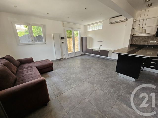 maison à vendre - 5 pièces - 94.54 m2 - VILLENEUVE LOUBET - 06 - PROVENCE-ALPES-COTE-D-AZUR - Century 21 Rivièra Transactions