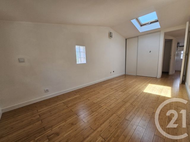 maison à vendre - 5 pièces - 94.54 m2 - VILLENEUVE LOUBET - 06 - PROVENCE-ALPES-COTE-D-AZUR - Century 21 Rivièra Transactions