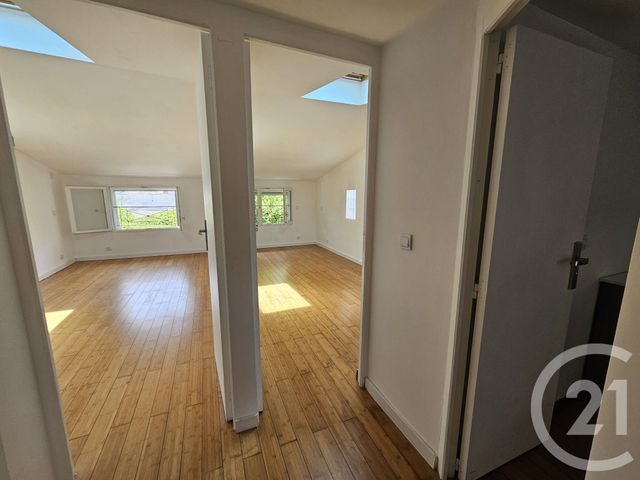 maison à vendre - 5 pièces - 94.54 m2 - VILLENEUVE LOUBET - 06 - PROVENCE-ALPES-COTE-D-AZUR - Century 21 Rivièra Transactions