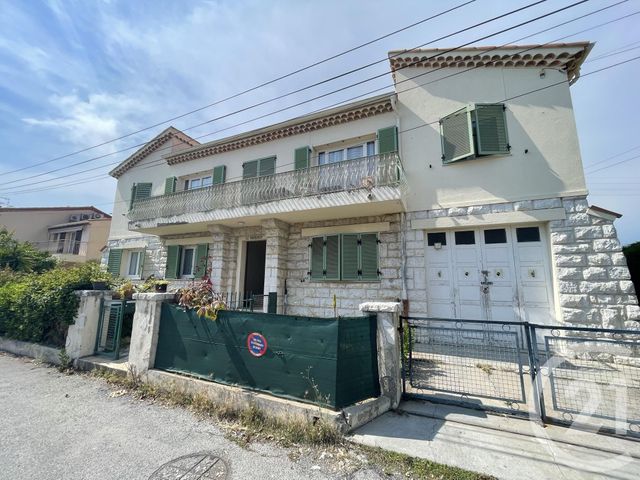 maison - ST LAURENT DU VAR - 06