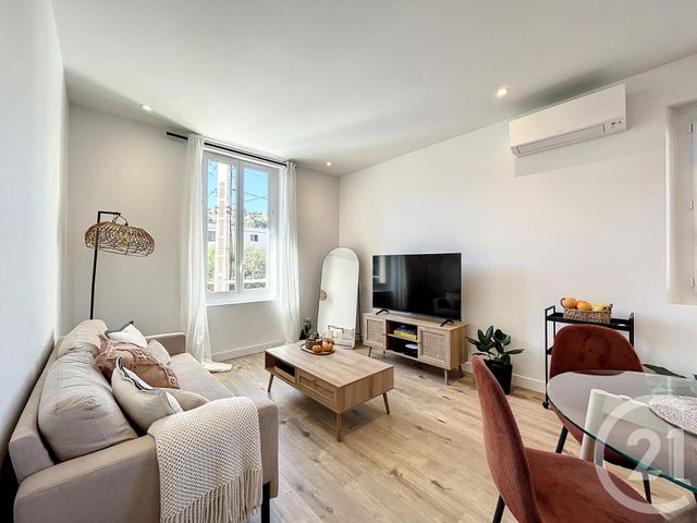 Appartement F2 à vendre - 2 pièces - 44.49 m2 - ST LAURENT DU VAR - 06 - PROVENCE-ALPES-COTE-D-AZUR - Century 21 Rivièra Transactions