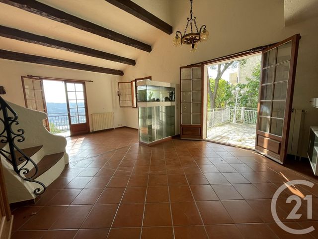 Afficher la photo en grand maison à vendre - 9 pièces - 210.97 m2 - ST LAURENT DU VAR - 06 - PROVENCE-ALPES-COTE-D-AZUR - Century 21 Rivièra Transactions