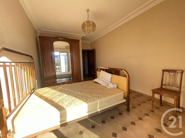 maison à vendre - 5 pièces - 165.0 m2 - ST LAURENT DU VAR - 06 - PROVENCE-ALPES-COTE-D-AZUR - Century 21 Rivièra Transactions