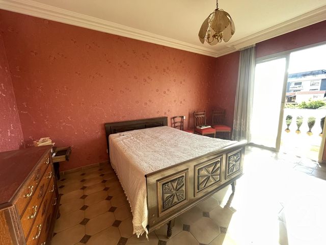 maison à vendre - 5 pièces - 165.0 m2 - ST LAURENT DU VAR - 06 - PROVENCE-ALPES-COTE-D-AZUR - Century 21 Rivièra Transactions