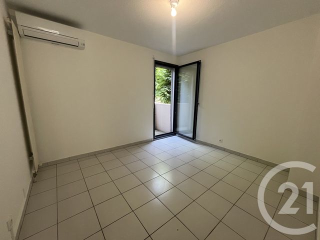 Afficher la photo en grand Appartement F4 à louer - 4 pièces - 94.0 m2 - NICE - 06 - PROVENCE-ALPES-COTE-D-AZUR - Century 21 Rivièra Transactions