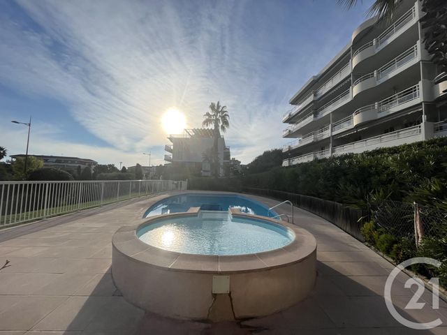appartement - ST LAURENT DU VAR - 06