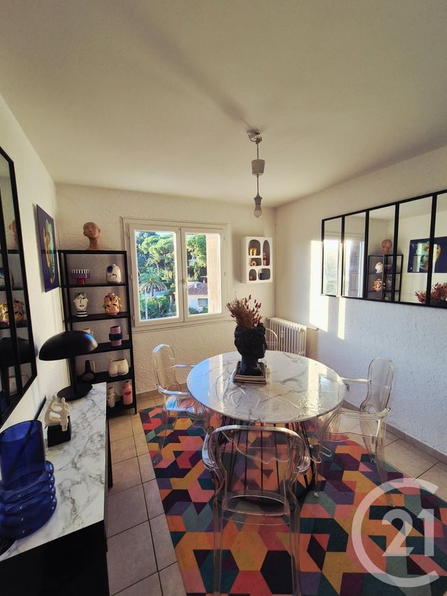 Afficher la photo en grand Appartement F3 à vendre - 3 pièces - 56.17 m2 - CAGNES SUR MER - 06 - PROVENCE-ALPES-COTE-D-AZUR - Century 21 Rivièra Transactions