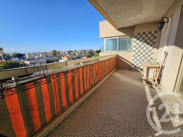 Appartement F3 à vendre - 3 pièces - 61.88 m2 - ST LAURENT DU VAR - 06 - PROVENCE-ALPES-COTE-D-AZUR - Century 21 Rivièra Transactions