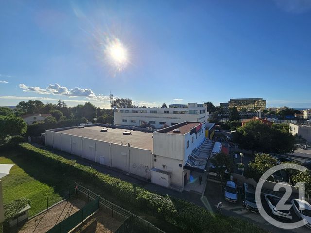 Appartement F3 à vendre - 3 pièces - 61.88 m2 - ST LAURENT DU VAR - 06 - PROVENCE-ALPES-COTE-D-AZUR - Century 21 Rivièra Transactions