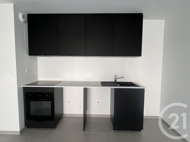 Appartement F2 à louer - 2 pièces - 44.25 m2 - ST LAURENT DU VAR - 06 - PROVENCE-ALPES-COTE-D-AZUR - Century 21 Rivièra Transactions