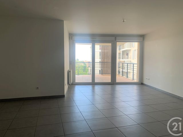 Appartement F4 à louer - 4 pièces - 83.3 m2 - ANTIBES - 06 - PROVENCE-ALPES-COTE-D-AZUR - Century 21 Rivièra Transactions