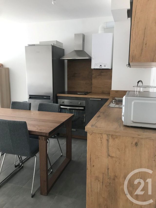 Appartement F2 à louer - 2 pièces - 38.7 m2 - ST LAURENT DU VAR - 06 - PROVENCE-ALPES-COTE-D-AZUR - Century 21 Rivièra Transactions