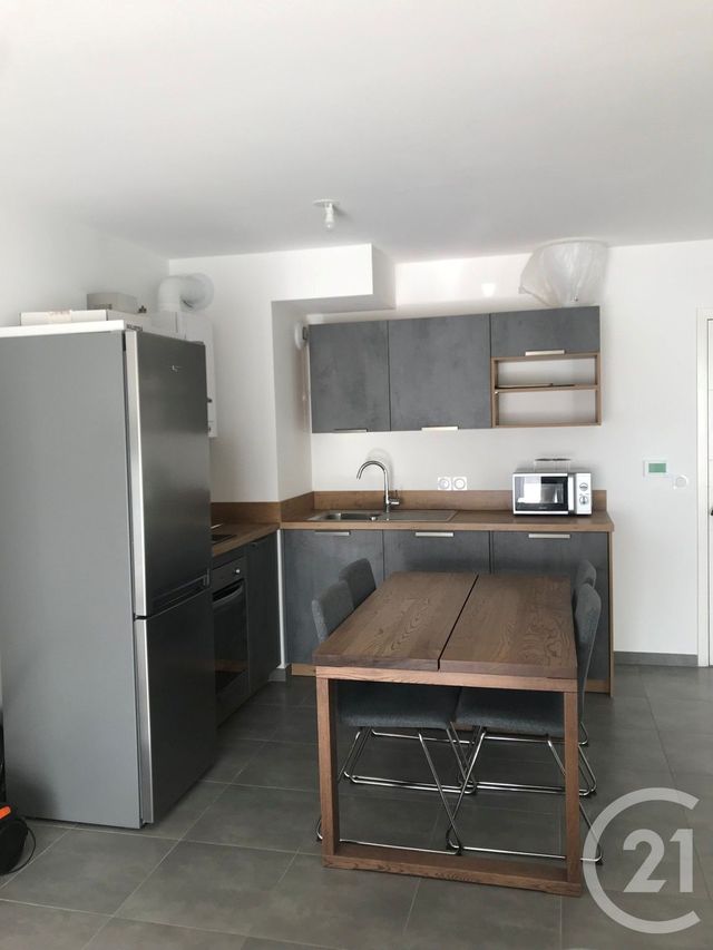Appartement F2 à louer - 2 pièces - 38.7 m2 - ST LAURENT DU VAR - 06 - PROVENCE-ALPES-COTE-D-AZUR - Century 21 Rivièra Transactions
