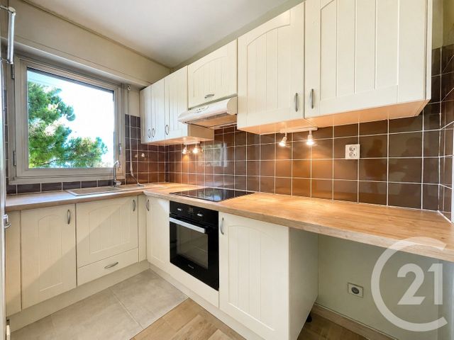 Appartement F1 à vendre - 1 pièce - 24.74 m2 - ST LAURENT DU VAR - 06 - PROVENCE-ALPES-COTE-D-AZUR - Century 21 Rivièra Transactions