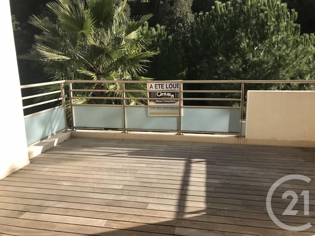 Appartement F4 à louer ST LAURENT DU VAR