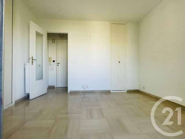 Appartement F1 à vendre - 1 pièce - 22.25 m2 - ST LAURENT DU VAR - 06 - PROVENCE-ALPES-COTE-D-AZUR - Century 21 Rivièra Transactions