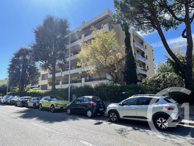 Appartement F1 à vendre - 1 pièce - 22.25 m2 - ST LAURENT DU VAR - 06 - PROVENCE-ALPES-COTE-D-AZUR - Century 21 Rivièra Transactions