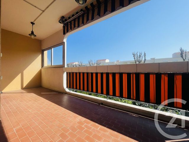 Appartement F3 à vendre - 3 pièces - 66.13 m2 - ST LAURENT DU VAR - 06 - PROVENCE-ALPES-COTE-D-AZUR - Century 21 Rivièra Transactions
