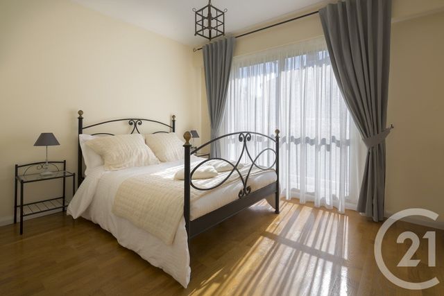 Appartement F2 à vendre - 2 pièces - 50.1 m2 - ST LAURENT DU VAR - 06 - PROVENCE-ALPES-COTE-D-AZUR - Century 21 Rivièra Transactions