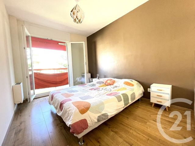 Appartement F3 à vendre - 3 pièces - 60.35 m2 - ST LAURENT DU VAR - 06 - PROVENCE-ALPES-COTE-D-AZUR - Century 21 Rivièra Transactions