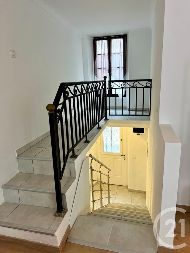 Appartement F4 à louer - 4 pièces - 101.38 m2 - ST JEANNET - 06 - PROVENCE-ALPES-COTE-D-AZUR - Century 21 Rivièra Transactions