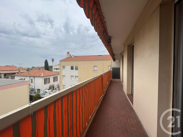 Appartement F2 à louer - 2 pièces - 43.19 m2 - ST LAURENT DU VAR - 06 - PROVENCE-ALPES-COTE-D-AZUR - Century 21 Rivièra Transactions