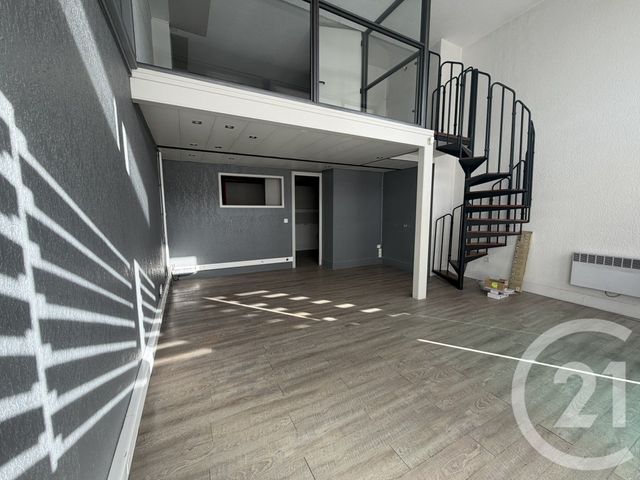 appartement - ST LAURENT DU VAR - 06