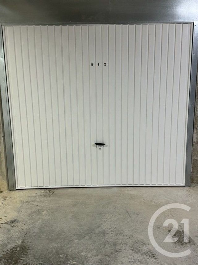 parking à louer - 16.14 m2 - ANTIBES - 06 - PROVENCE-ALPES-COTE-D-AZUR - Century 21 Rivièra Transactions