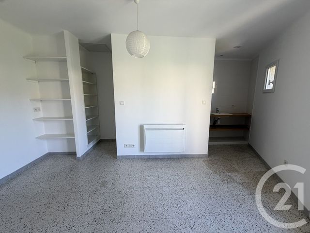 Appartement Duplex à louer - 2 pièces - 37.71 m2 - LA GAUDE - 06 - PROVENCE-ALPES-COTE-D-AZUR - Century 21 Rivièra Transactions