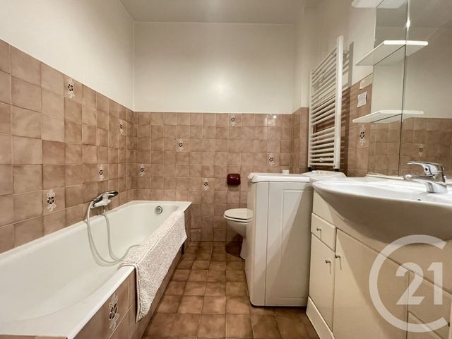 Appartement F1 à vendre - 1 pièce - 30.05 m2 - ST LAURENT DU VAR - 06 - PROVENCE-ALPES-COTE-D-AZUR - Century 21 Rivièra Transactions