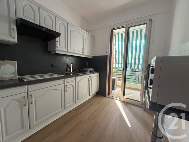 Appartement F2 à louer - 2 pièces - 53.07 m2 - NICE - 06 - PROVENCE-ALPES-COTE-D-AZUR - Century 21 Rivièra Transactions