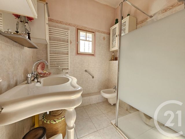 maison à vendre - 6 pièces - 151.6 m2 - CAGNES SUR MER - 06 - PROVENCE-ALPES-COTE-D-AZUR - Century 21 Rivièra Transactions