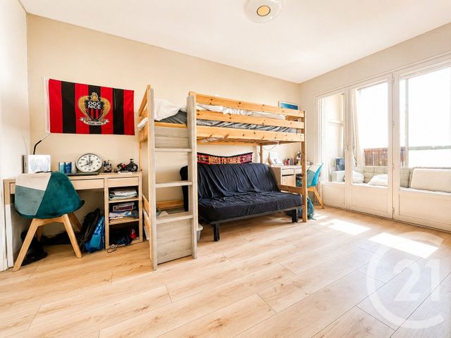Appartement F4 à vendre - 4 pièces - 83.49 m2 - ST LAURENT DU VAR - 06 - PROVENCE-ALPES-COTE-D-AZUR - Century 21 Rivièra Transactions