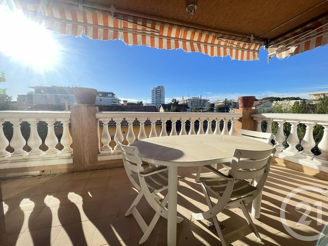 maison à vendre - 5 pièces - 165.0 m2 - ST LAURENT DU VAR - 06 - PROVENCE-ALPES-COTE-D-AZUR - Century 21 Rivièra Transactions