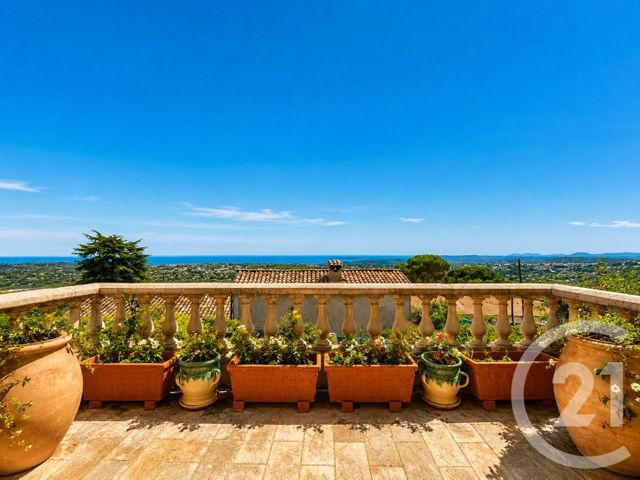 maison à vendre - 5 pièces - 189.35 m2 - ST JEANNET - 06 - PROVENCE-ALPES-COTE-D-AZUR - Century 21 Rivièra Transactions