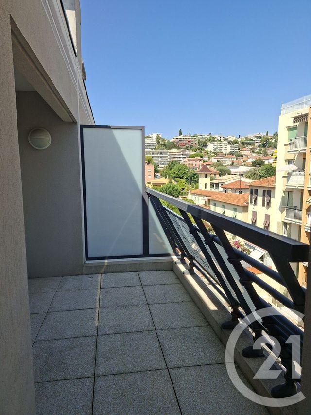 Appartement F2 à louer - 2 pièces - 38.26 m2 - ST LAURENT DU VAR - 06 - PROVENCE-ALPES-COTE-D-AZUR - Century 21 Rivièra Transactions