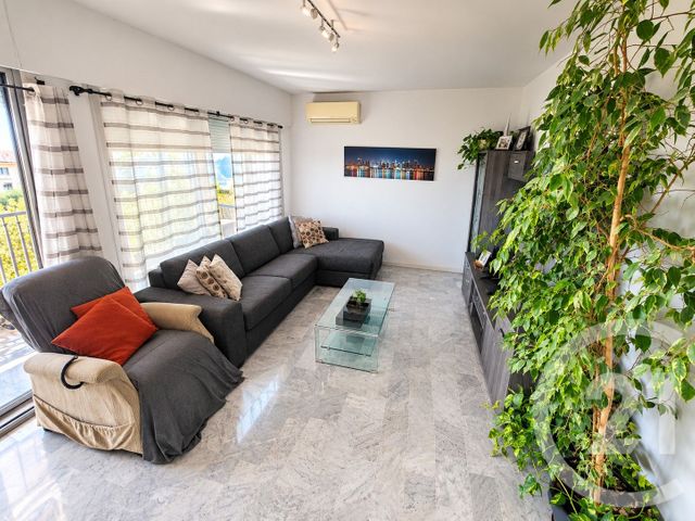 Appartement F3 à vendre - 3 pièces - 64.62 m2 - VENCE - 06 - PROVENCE-ALPES-COTE-D-AZUR - Century 21 Rivièra Transactions