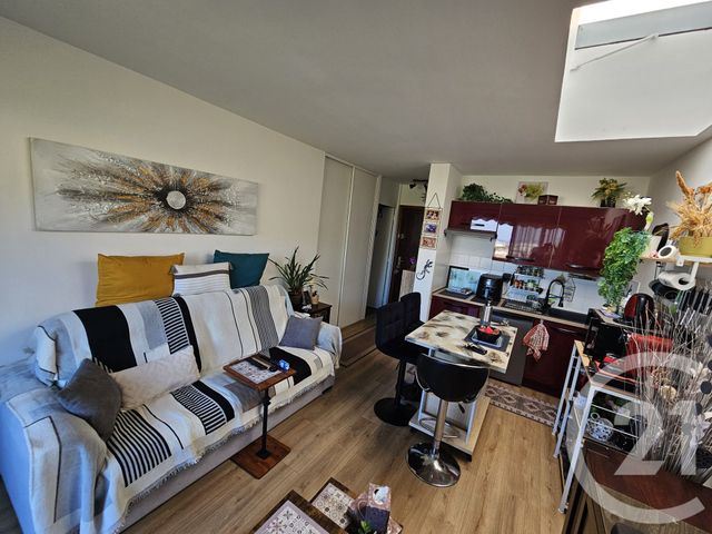 Appartement F2 à vendre - 2 pièces - 33.0 m2 - ST LAURENT DU VAR - 06 - PROVENCE-ALPES-COTE-D-AZUR - Century 21 Rivièra Transactions