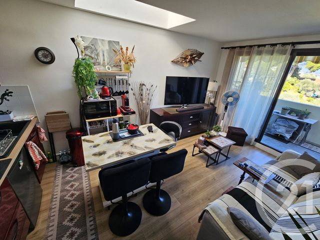 Appartement F2 à vendre - 2 pièces - 33.0 m2 - ST LAURENT DU VAR - 06 - PROVENCE-ALPES-COTE-D-AZUR - Century 21 Rivièra Transactions
