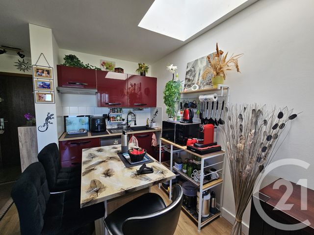 Appartement F2 à vendre - 2 pièces - 33.0 m2 - ST LAURENT DU VAR - 06 - PROVENCE-ALPES-COTE-D-AZUR - Century 21 Rivièra Transactions